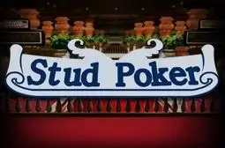 Stud Poker med Riktiga Pengar | Spel Online Njukčamánnu